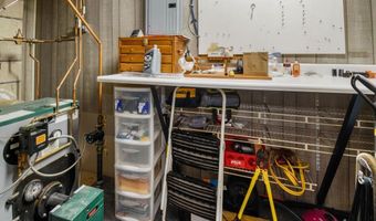 413 Hill Farm Rd, Coventry, RI 02816