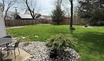 256 W Hoosier St, Berne, IN 46711