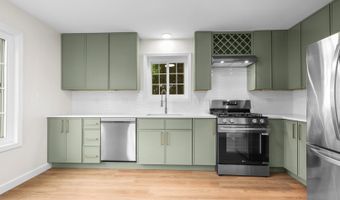 1727 W Hawkes St 8, Arlington Heights, IL 60004