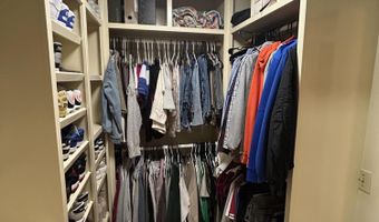 217 Edgewood Dr, Bardstown, KY 40004