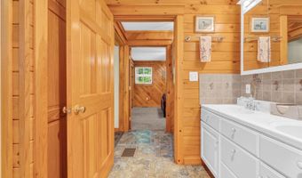 30 Beaver Bog Ln, Abbot, ME 04406