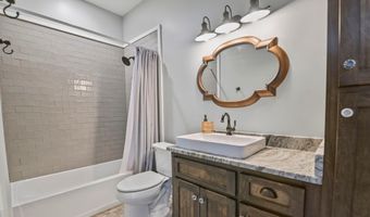 722 Lakeshore Dr, Autaugaville, AL 36003