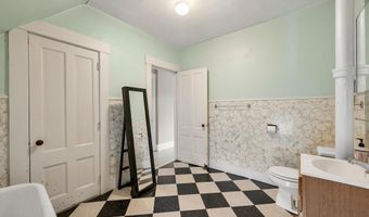 11 Summer St, Barre, VT 05649
