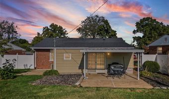 9862 Glenmont Dr, Affton, MO 63123