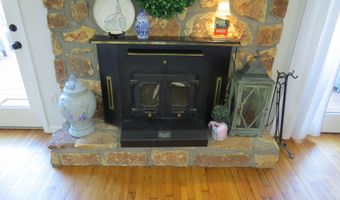 142 Noeville Hollow Rd, Barbourville, KY 40906