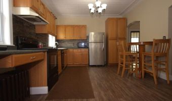 125 Grove St, Bangor, ME 04401