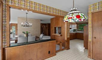 1102 Benton St, Anoka, MN 55303
