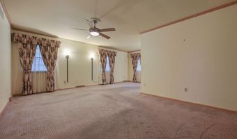 235 CARNOUSTIE Rd, Dover, DE 19904