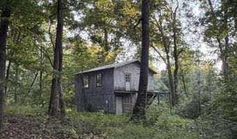 2925 Bakers Chapel Church Rd, Big Sandy, TN 38221