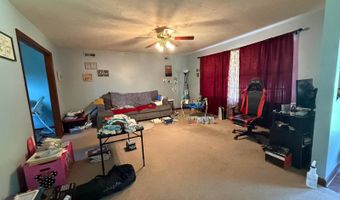5736 Swanson Dr, Ashland, KY 41102