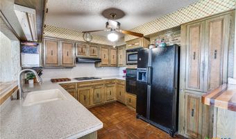 10745 Rosemar Ln, Adkins, TX 78101
