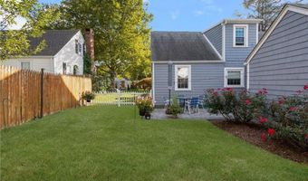 115 Bryant Rd, Cranston, RI 02852