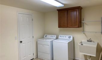 4 Sullivan Ln, Bella Vista, AR 72714