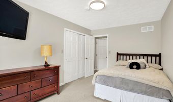 22 Point Ln, Arcadia, IN 46030