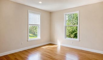 7313 BYRNELEY Ln, Annandale, VA 22003
