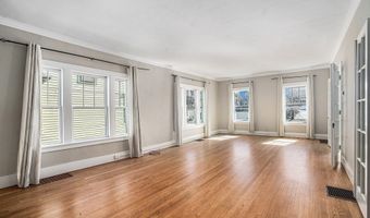 318 Cutler St, Allegan, MI 49010