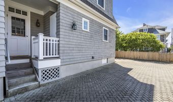 634-640 East Ave, Bay Head, NJ 08742