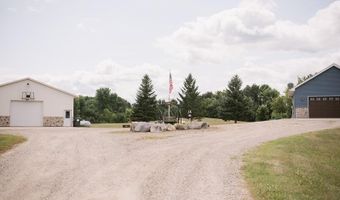 9199 50th St NW, Annandale, MN 55302