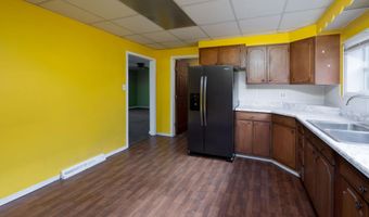 507 E 9th St, Auburn, IN 46706