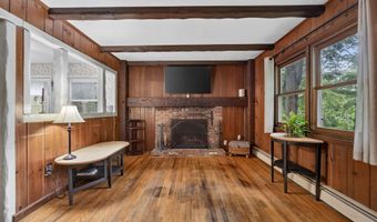 17 Hunters Path, Clinton, CT 06413