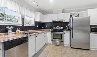 222 Fisher Turnpike Rd, Arapahoe, NC 28510