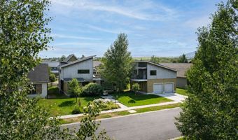 3748 Bungalow Ln, Bozeman, MT 59715