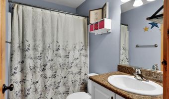 181 E Deer Meadow Ln, Blanchard, ID 83804