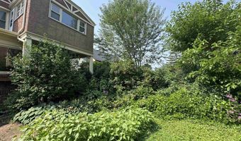 1721 15th St, Monroe, WI 53566