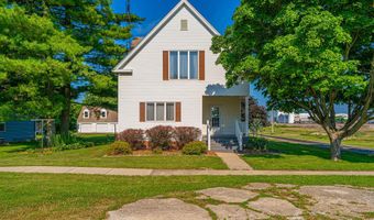 102 S Oak St, Arrowsmith, IL 61722