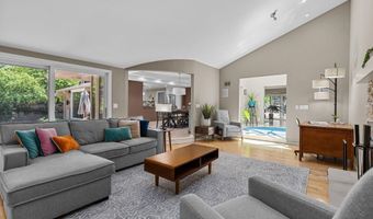 1824 W REID Dr, Appleton, WI 54914