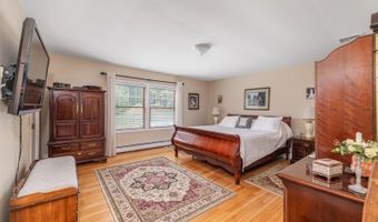 3 Travel Rd, Alloway, NJ 07461
