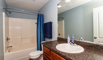 1704 31st Ave SW, Altoona, IA 50009