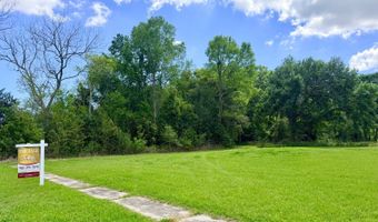689 Victoria Dr, Berwick, LA 70342