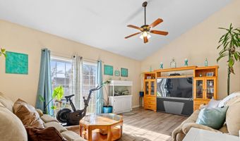 1409 Cable Ave, Beachwood, NJ 08722