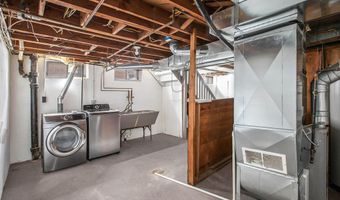 521 Snyder Ave, Ann Arbor, MI 48103