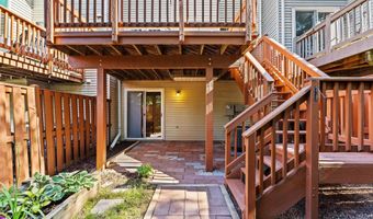 43264 CLEARNIGHT Ter, Ashburn, VA 20147