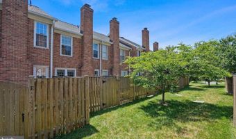 2522- D S ARLINGTON MILL Dr 4, Arlington, VA 22206