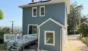 68 Grant St, Andover, NJ 07801