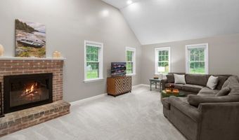 41 Nancy Dr, Ashland, MA 01721