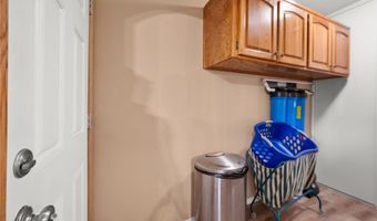 823 Warren Rd, Bullhead City, AZ 86429