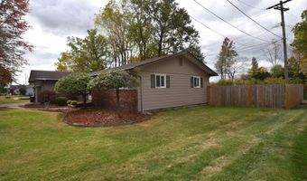 9640 Shady Ln, Algonac, MI 48001