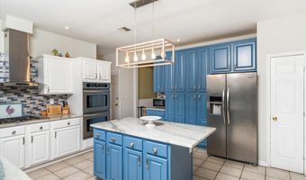 20 Yeger Dr, Allentown, NJ 08501