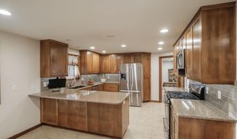 1141 Springwood Dr Dr NE, Albany, OR 97321