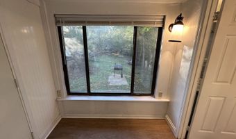 11 Walker St, Athens, OH 45701