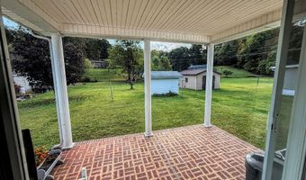 8075 Loop Rd, Alexandria, PA 16611