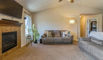 207 NE Georgetown Blvd, Ankeny, IA 50021