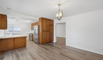 1620 Kenora Dr, Escondido, CA 92027