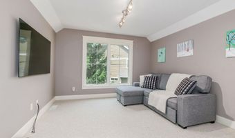 4986 W Village Ct SE, Ada, MI 49301
