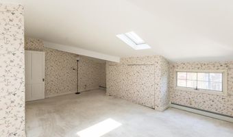 10 Ten Broeck Pl, Albany, NY 12210