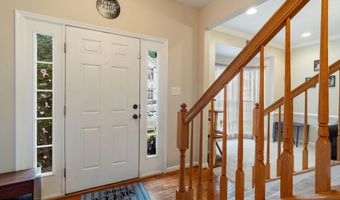 6 Foxmoor Ln, Bayville, NJ 08721